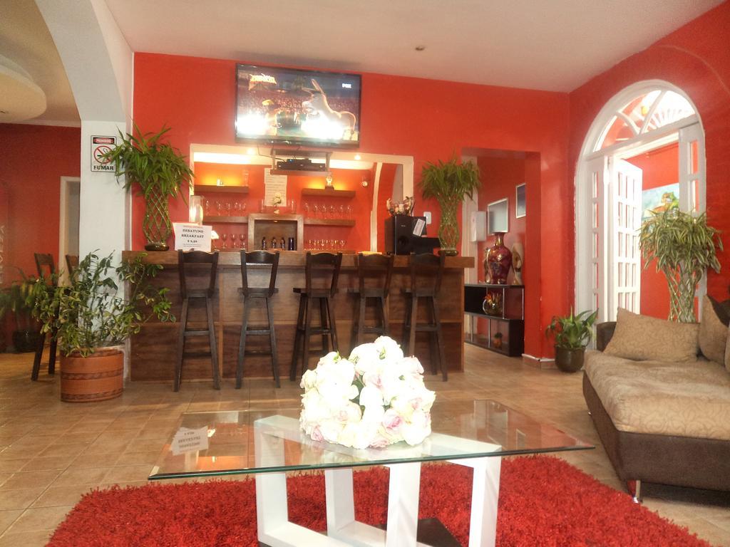 Hostal Imperial Quito Luaran gambar