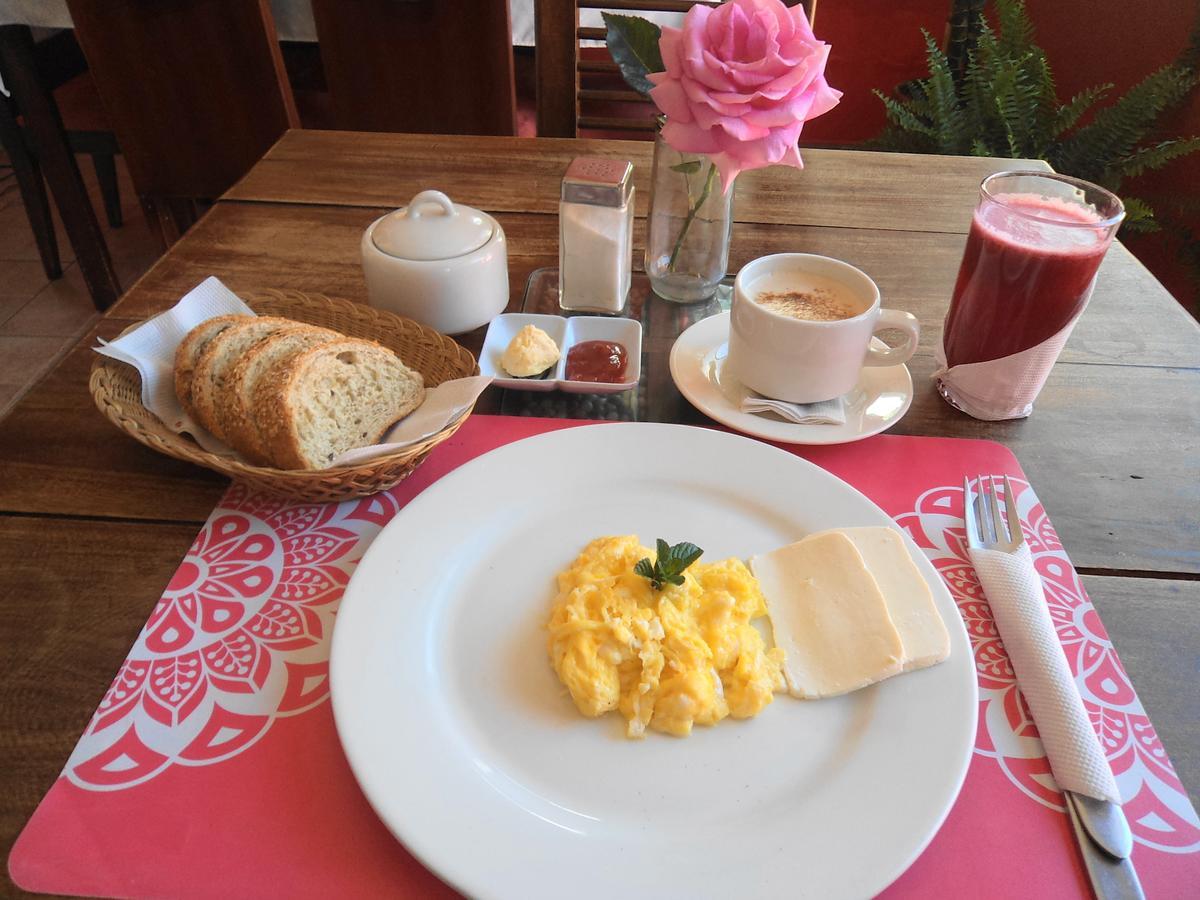 Hostal Imperial Quito Luaran gambar