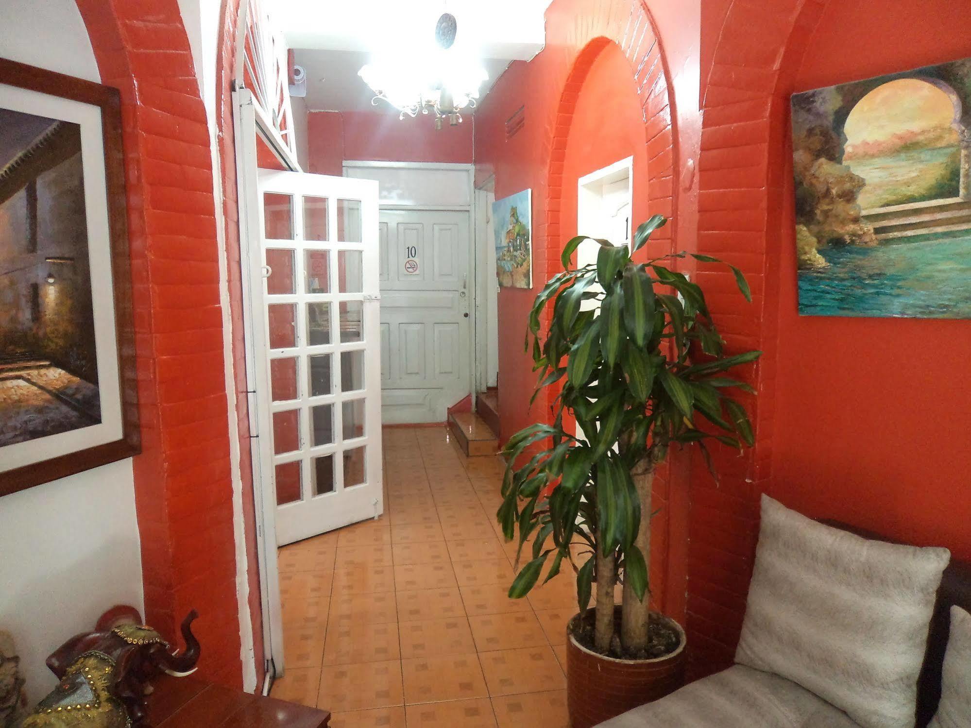 Hostal Imperial Quito Luaran gambar