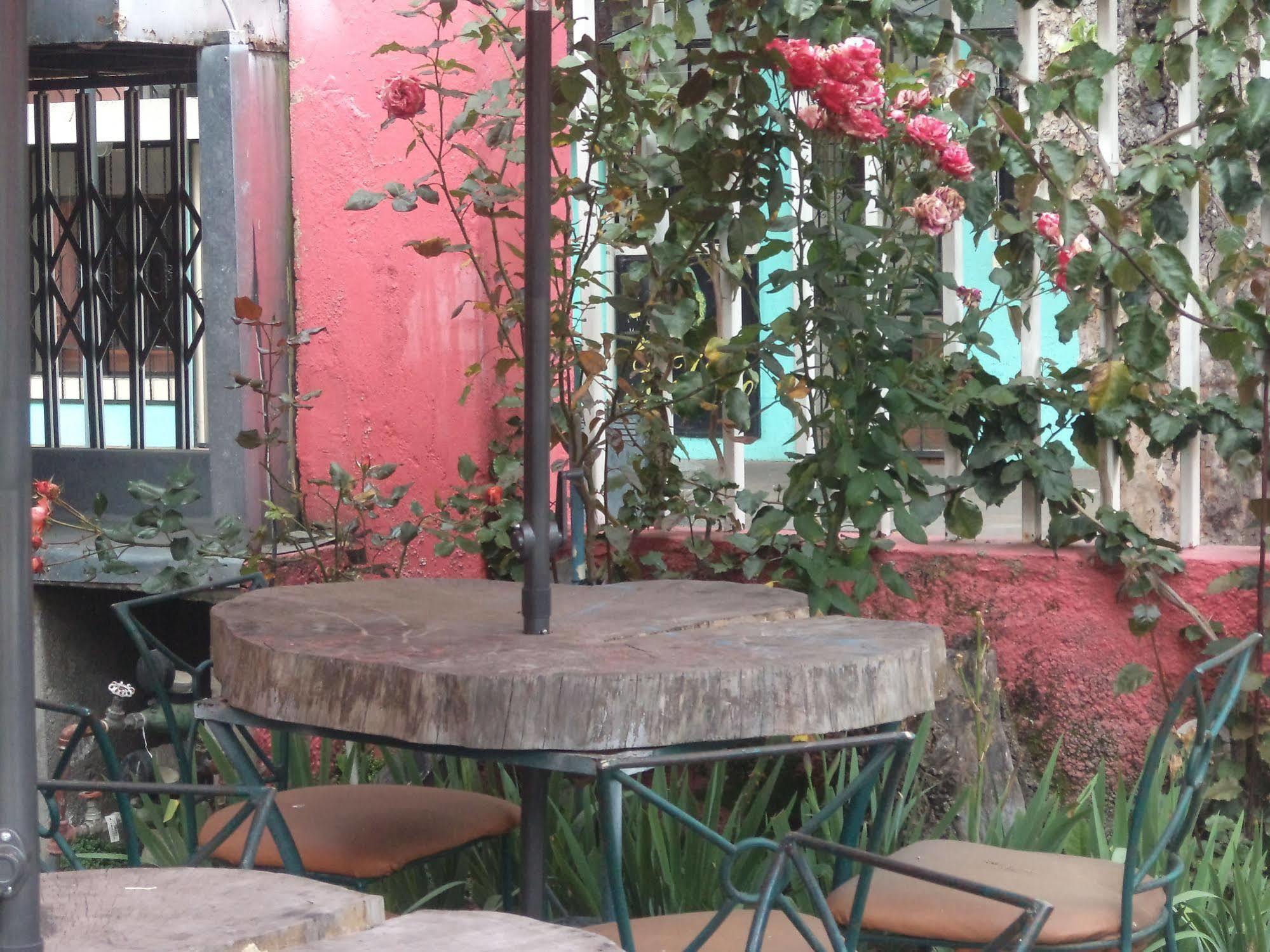 Hostal Imperial Quito Luaran gambar