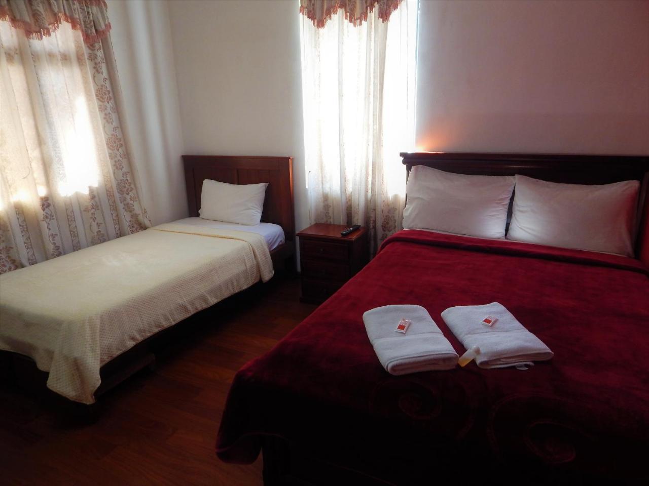 Hostal Imperial Quito Luaran gambar