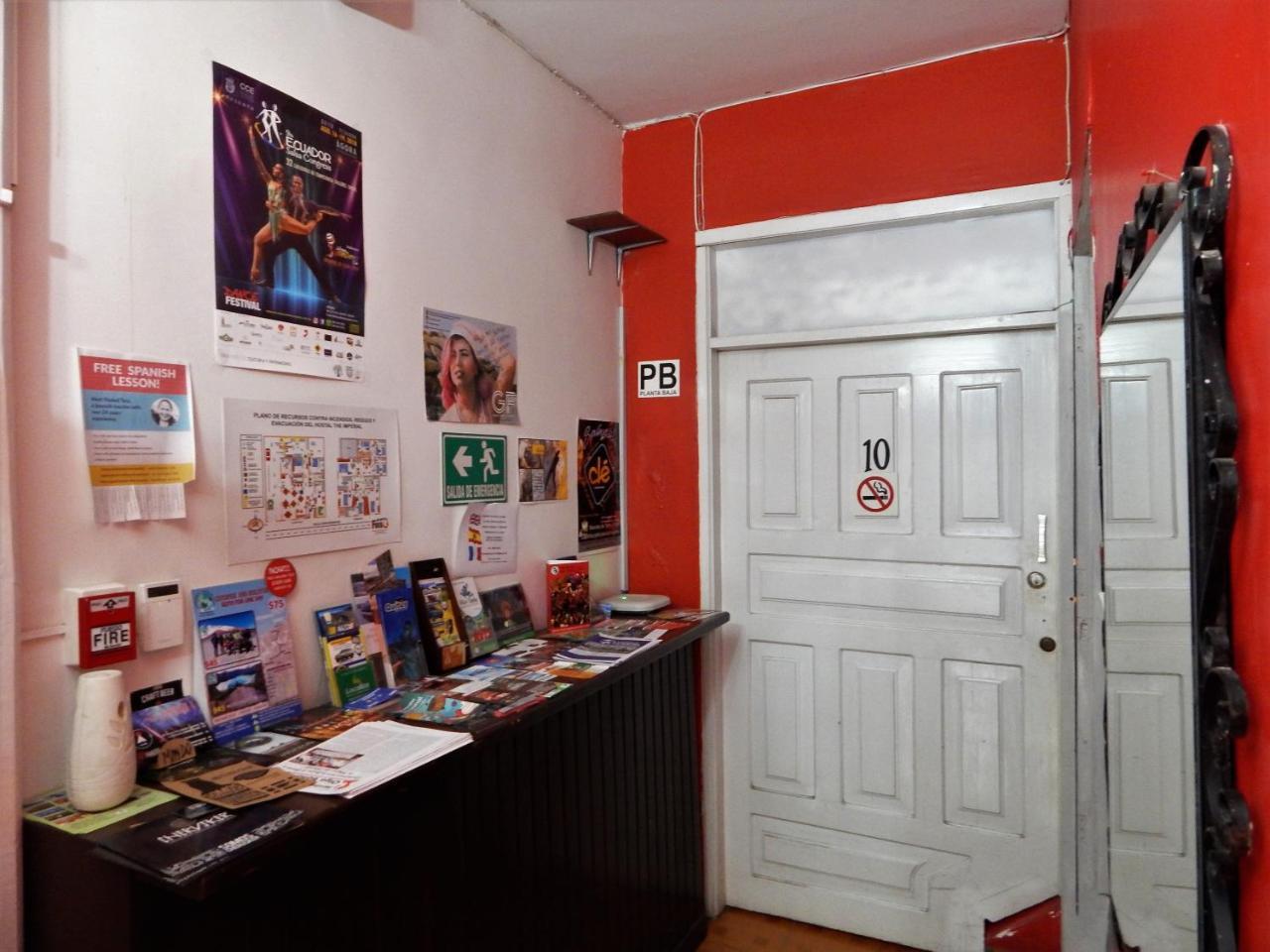 Hostal Imperial Quito Luaran gambar
