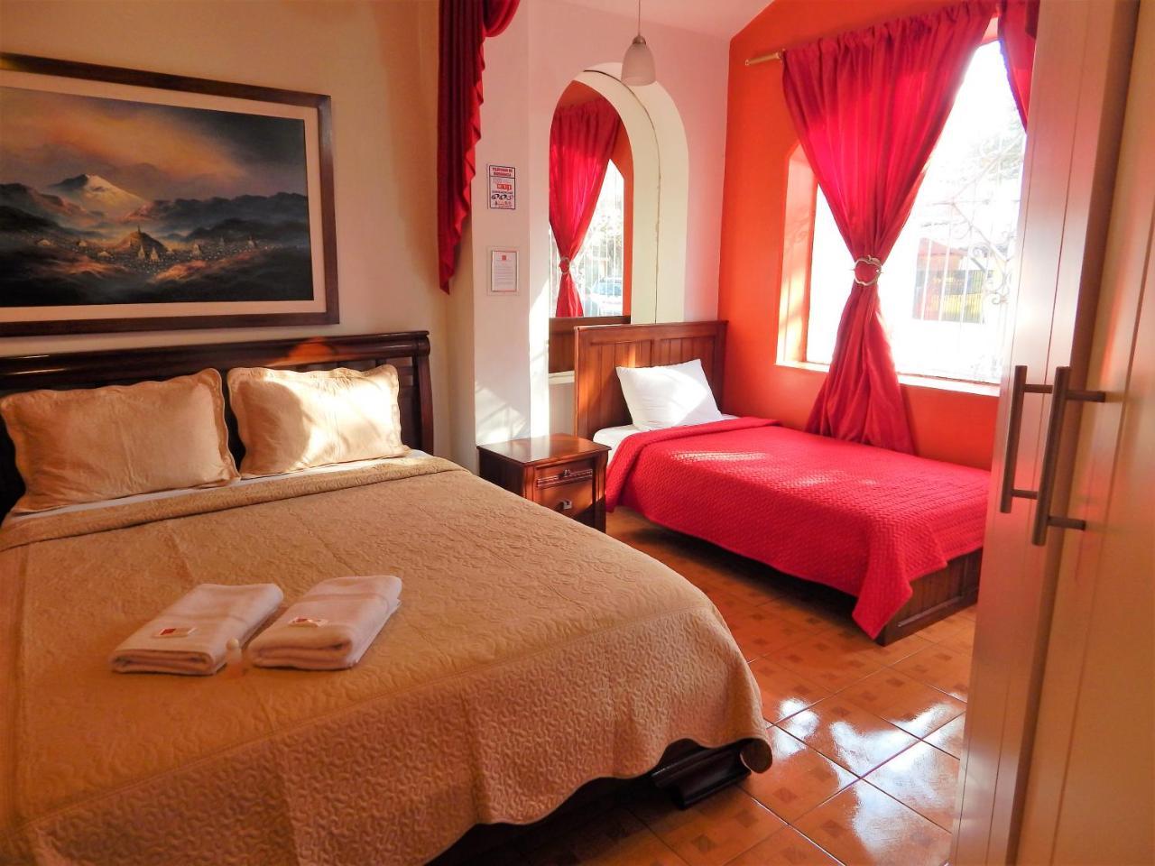 Hostal Imperial Quito Luaran gambar